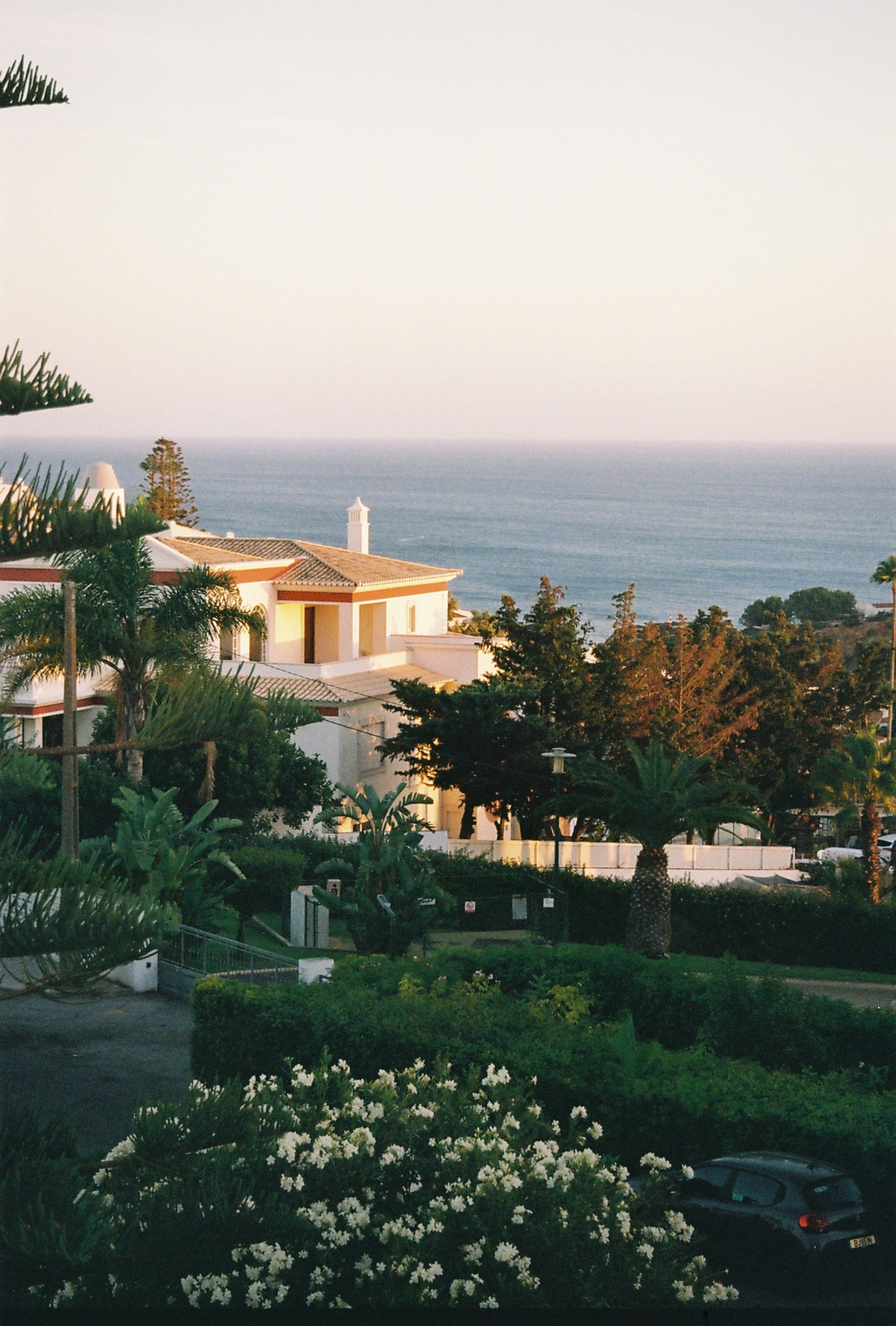 Moradia T3 em Cascais — vivenda com jardim
